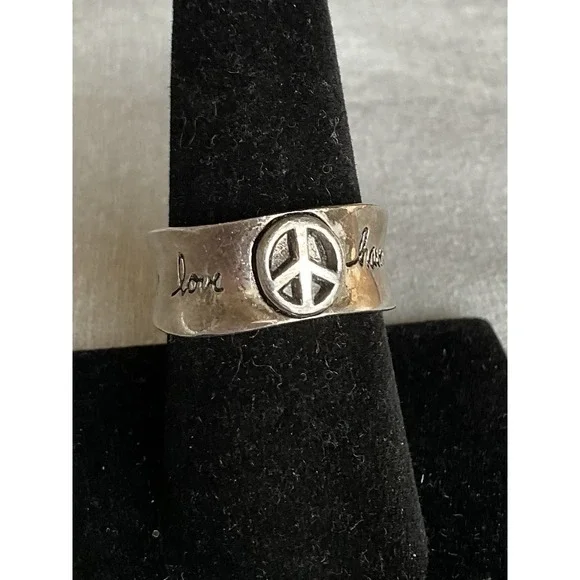 925 LA Stamped Sterling Silver Peace Love Harmony Engraved Ring Size 9 - Picture 11 of 11